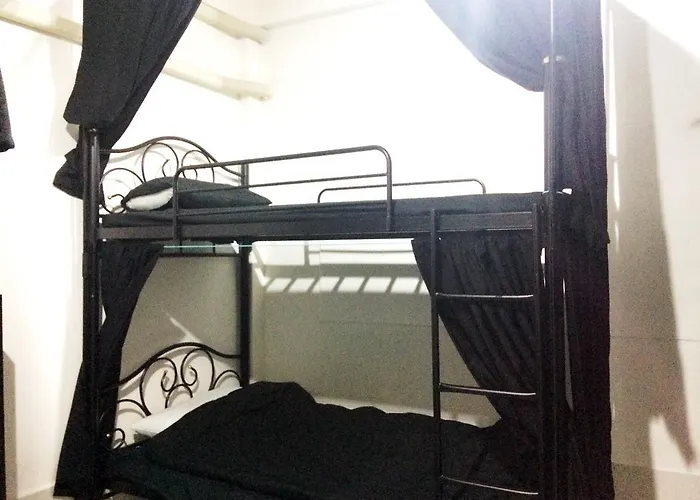 Hostel Cafe And Bar Secret Base *